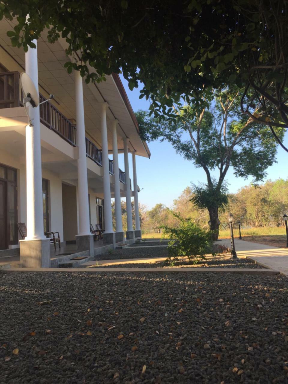 Goddess Garden Sigiriya Hotel Exterior photo